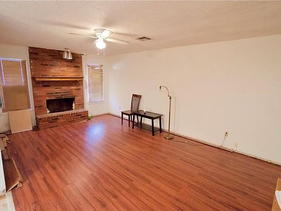 4th image of 2213 Warrior Cir