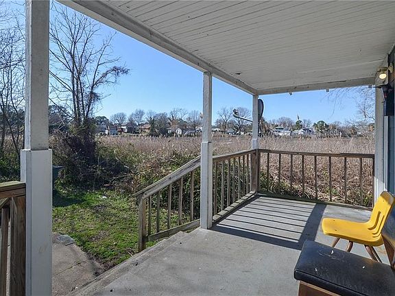 2nd image of 146 Ash Ave #A