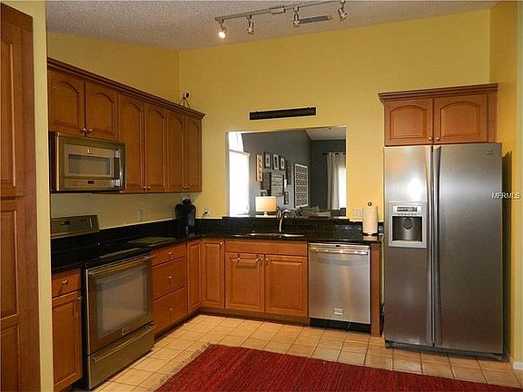 5th image of 14516 Redmeadow Ct