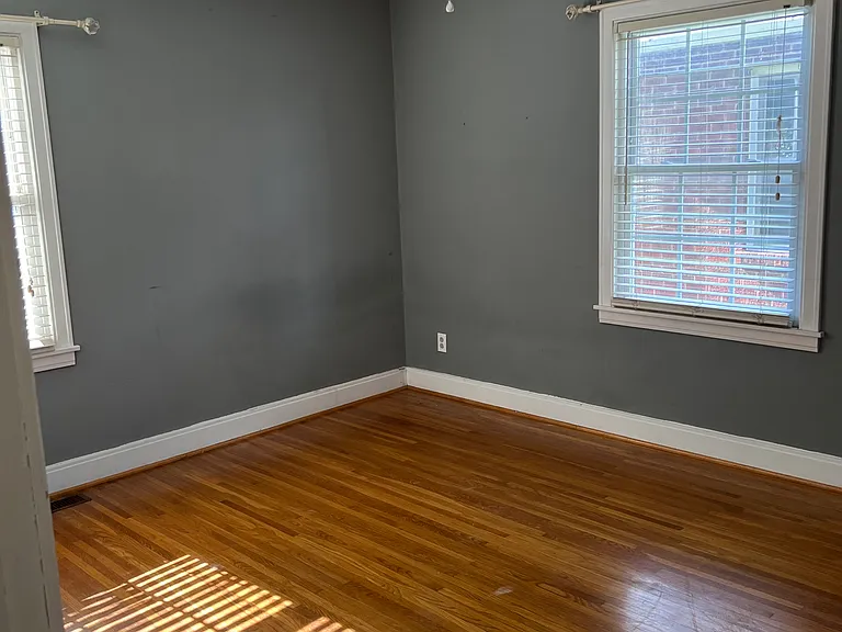 2442 Sherry Rd — Photo 7