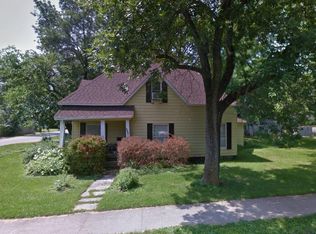 204 W Sims St, Centralia, MO 65240