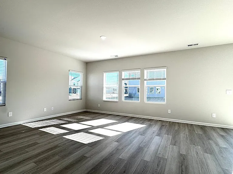 180 White Birch Ln — Photo 5