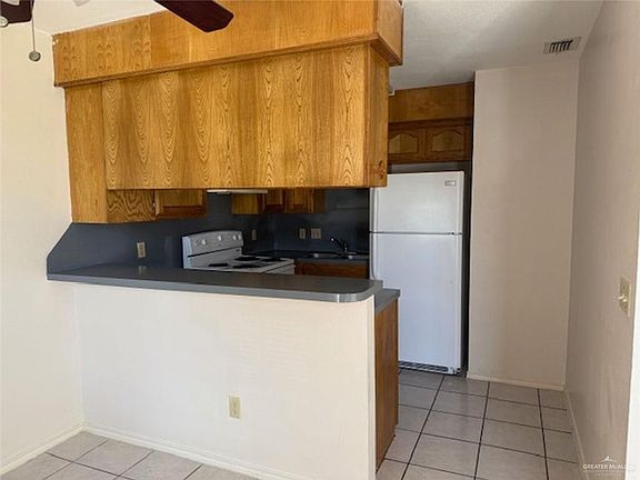 5th image of 4105 N 24th Ln APT 3