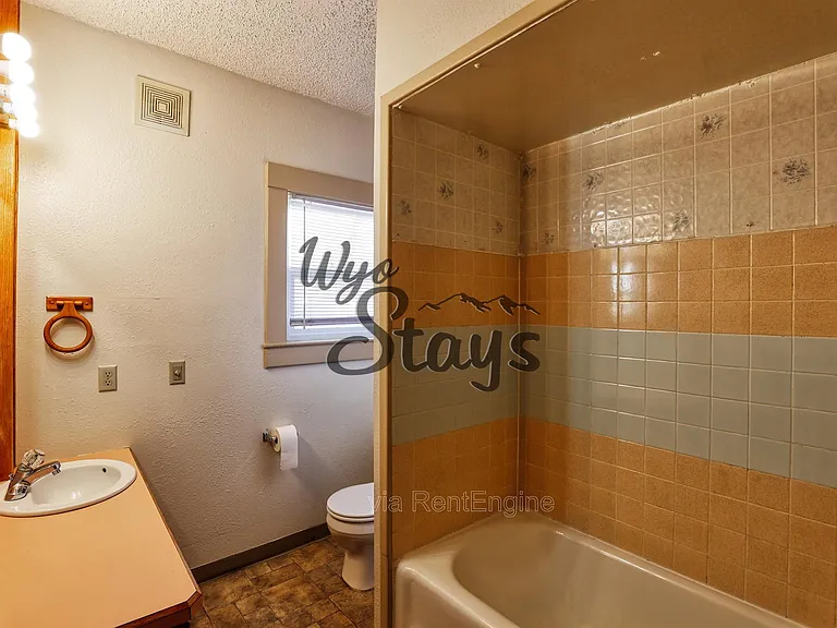 625 Lewis St #M — Photo 16