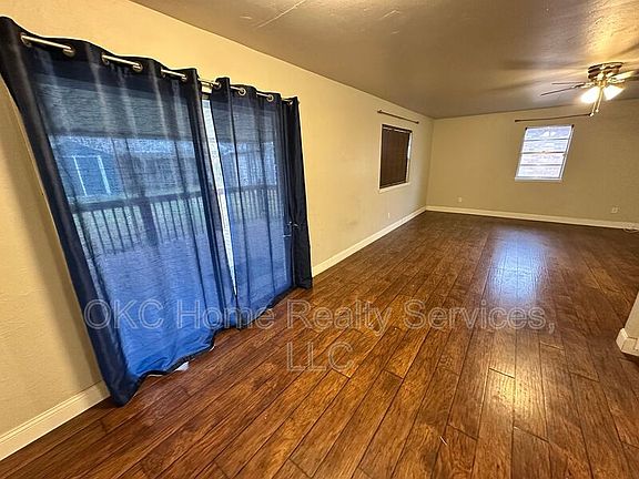5th image of 115 Thompson Dr