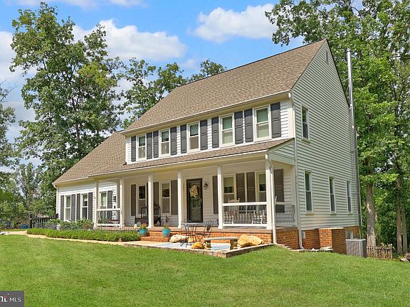 2nd image of 6492 Airlie Rd
