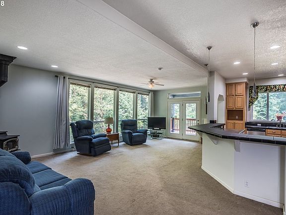 4th image of 69688 Beaver Hill Dr