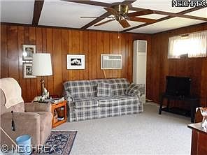 5th image of 26930 Shirley Ave