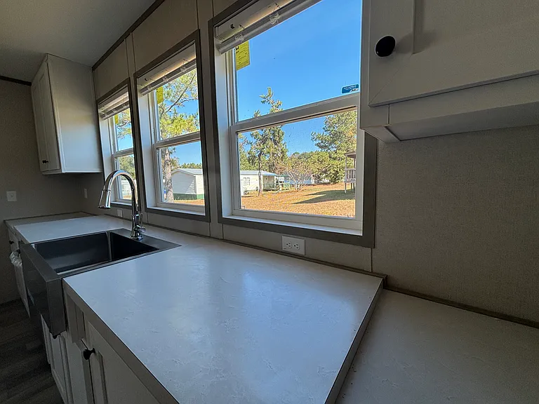 Forest Acres — Photo 21