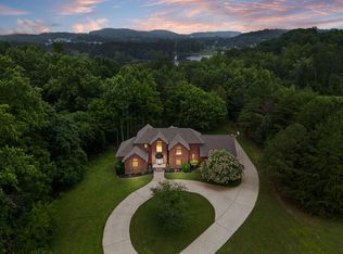 279 Edgewater Ave, Dayton, TN 37321