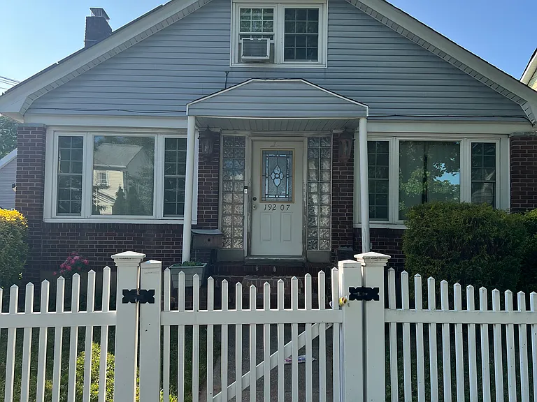 19207 Williamson Ave #2 — Photo 2