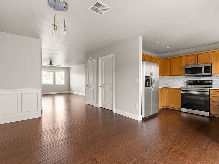 9746 SW 34th Pl #7 — Photo 7