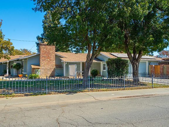 3rd image of 700 E A Street