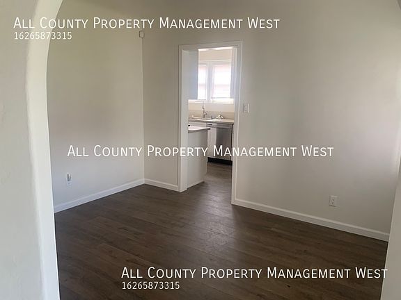 2nd image of 9826 S Hobart Blvd