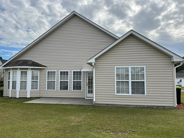 150 Coldwater Cir — Photo 4