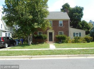 8009 Maple Ridge Rd, Bethesda, MD 20814