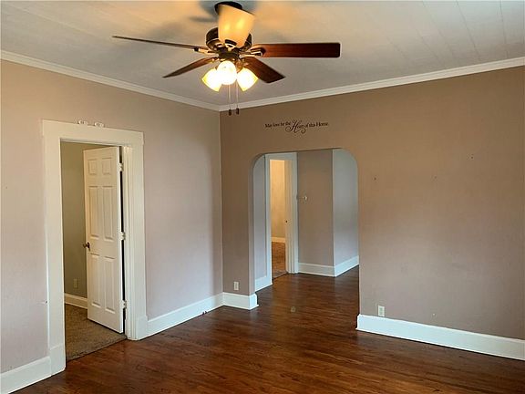 5th image of 2317 N Cherrywood Ave