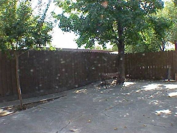 Fenced Patio!