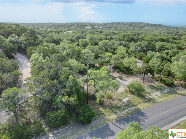 2290 Bobcat Dr, Bulverde, TX 78163