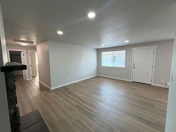 5th image of 8614 8th Ave W APT D