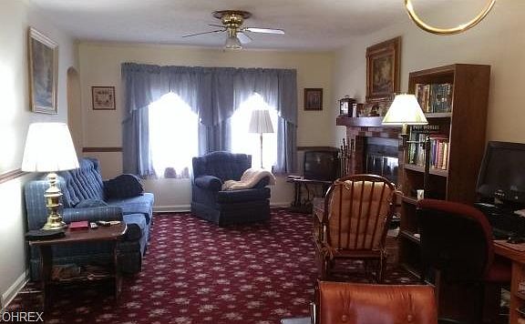4th image of 134 Sloan Ave