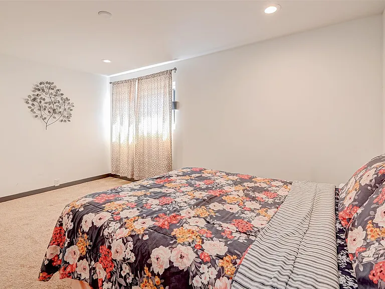 5863 Inwood Dr #5 — Photo 31