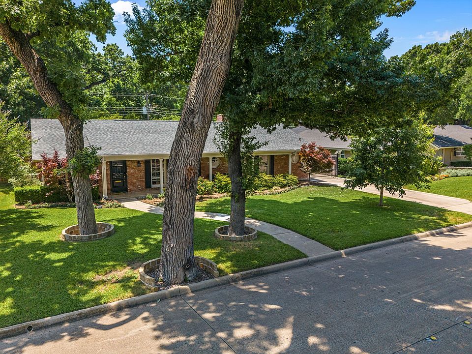1st image of 4109 Hartwood Dr