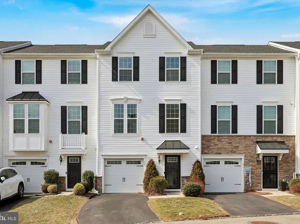11 Twomey Ct, Wyncote, PA 19095