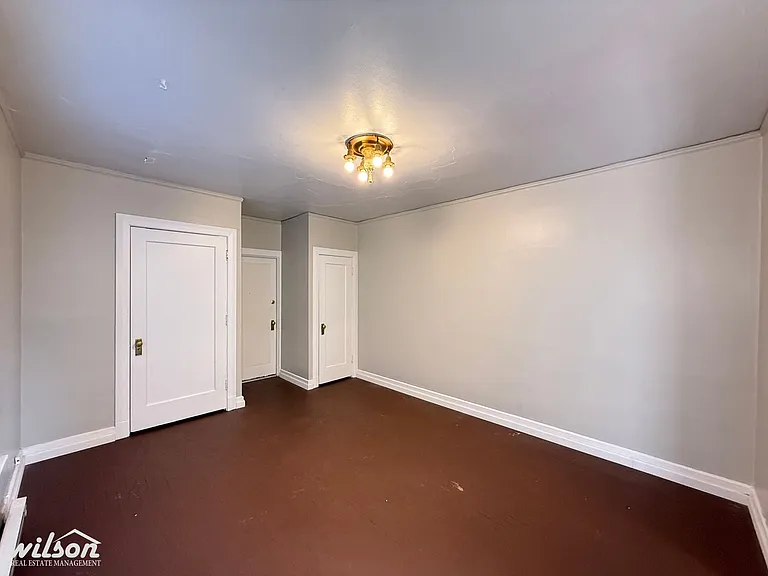 115 N Naches Ave — Photo 4