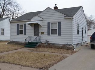 1107 Liberty Ave, Waterloo, IA 50702