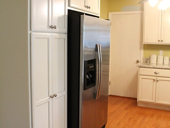 4th image of 4812 Croft Ct