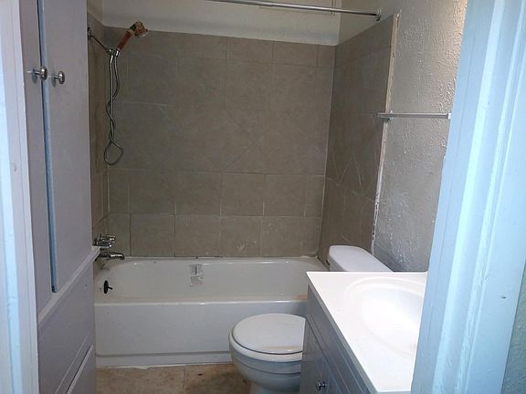 4th image of 13803 Fleetwell Dr