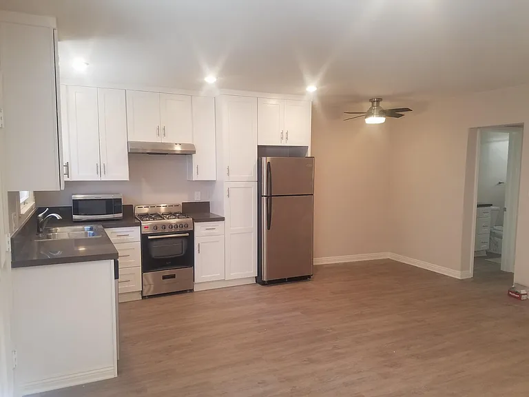 15158 Dickens St #1 — Photo 4