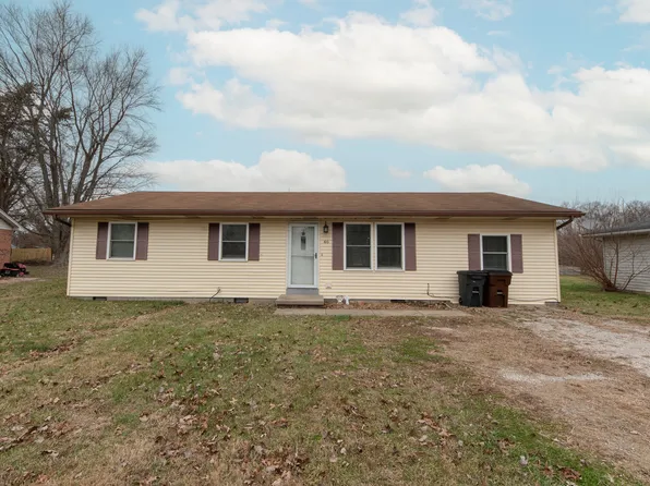 46 Noon Dr, North Vernon, IN 47265