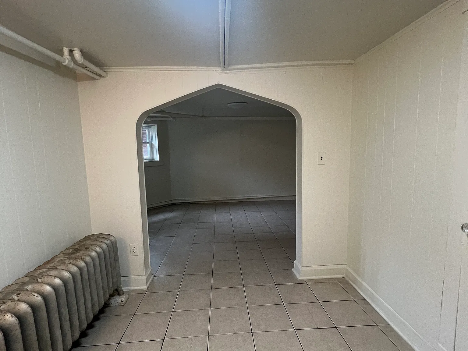 1 bed, 650 sqft, $1,150 — Photo 2