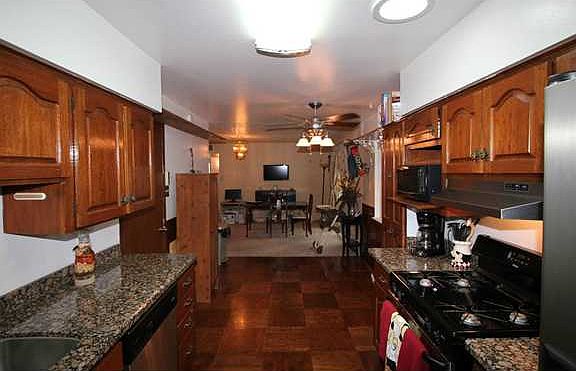 3rd image of 10324 Bayo Ave