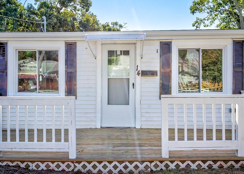 14 Pinehurst Dr, Wareham, MA 02571 Zillow