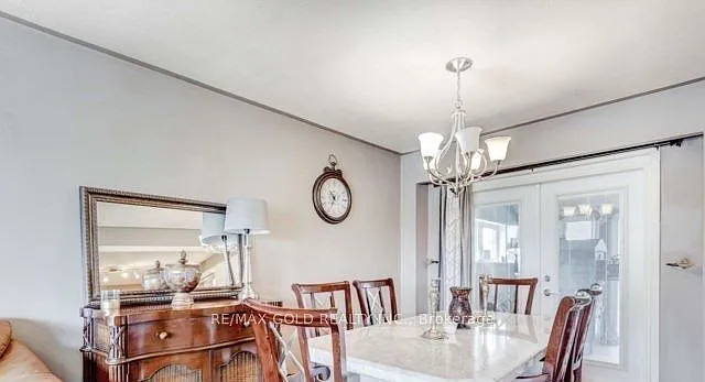 6 Monaco Ct — Photo 7