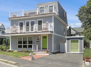 100 Bass Point Rd, Nahant, MA 01908