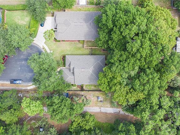 3rd image of 8215 Baywood Vista Dr