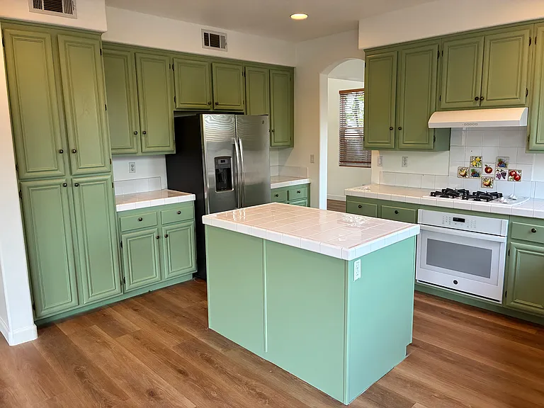 15881 Tanberry Dr — Photo 19