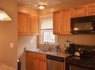 148 Ohio Ave ROOM 3, Providence, RI 02905