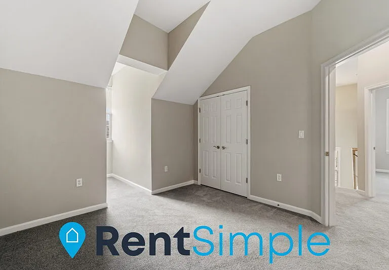 6791 Hampton Bay Ln — Photo 43