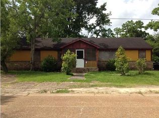 1013 Geneva St, Prichard, AL 36610