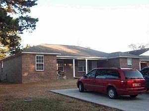 1st image of 305 Cedar Creek Dr