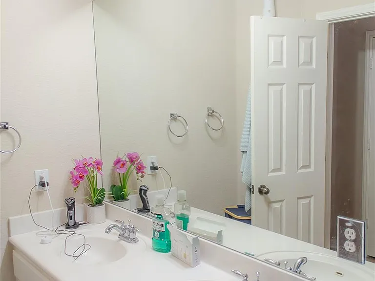 7709 Black Mountain Dr — Photo 11