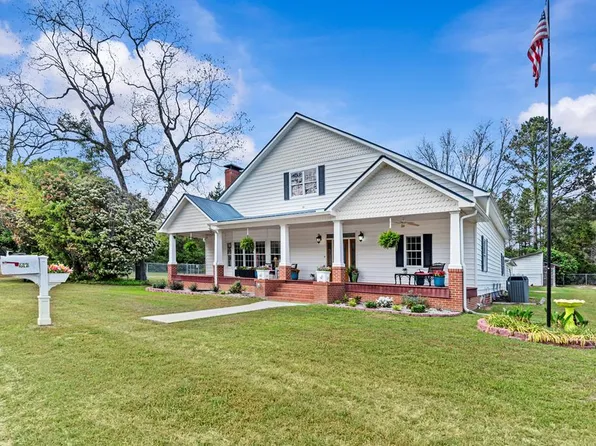 9800 Deepstep Rd, Sandersville, GA 31082