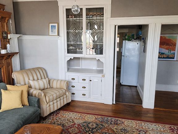 2nd image of 96 Winthrop Rd #3