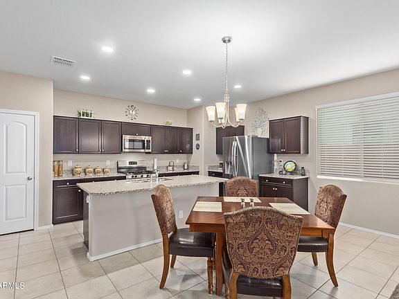 5th image of 31065 W FAIRMOUNT Avenue