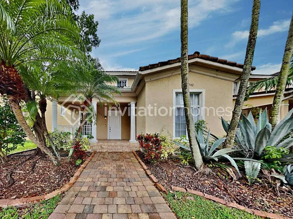 13982 SW 272nd St, Homestead, FL 33032